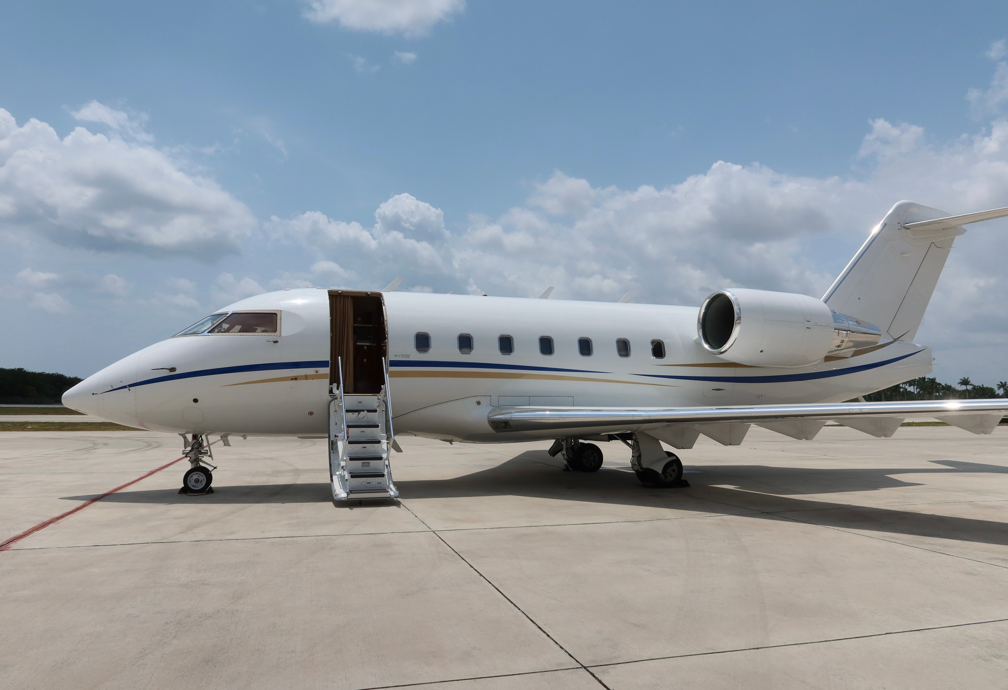 PJC Challenger 604.jpeg